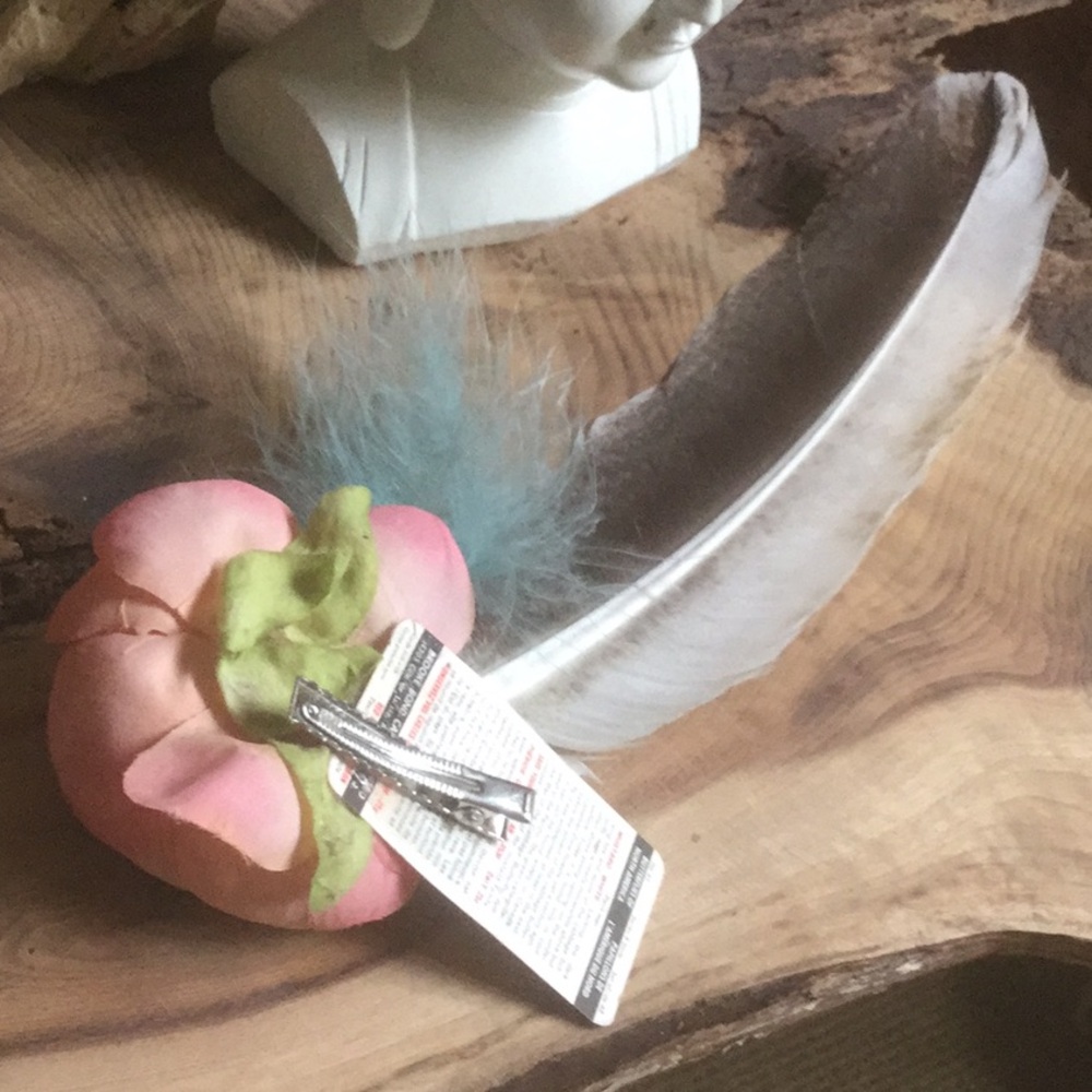 Custom OOAK hat clip feather rodeo cowgirl Coachella festival wanderlust Easter - Picture 6 of 7